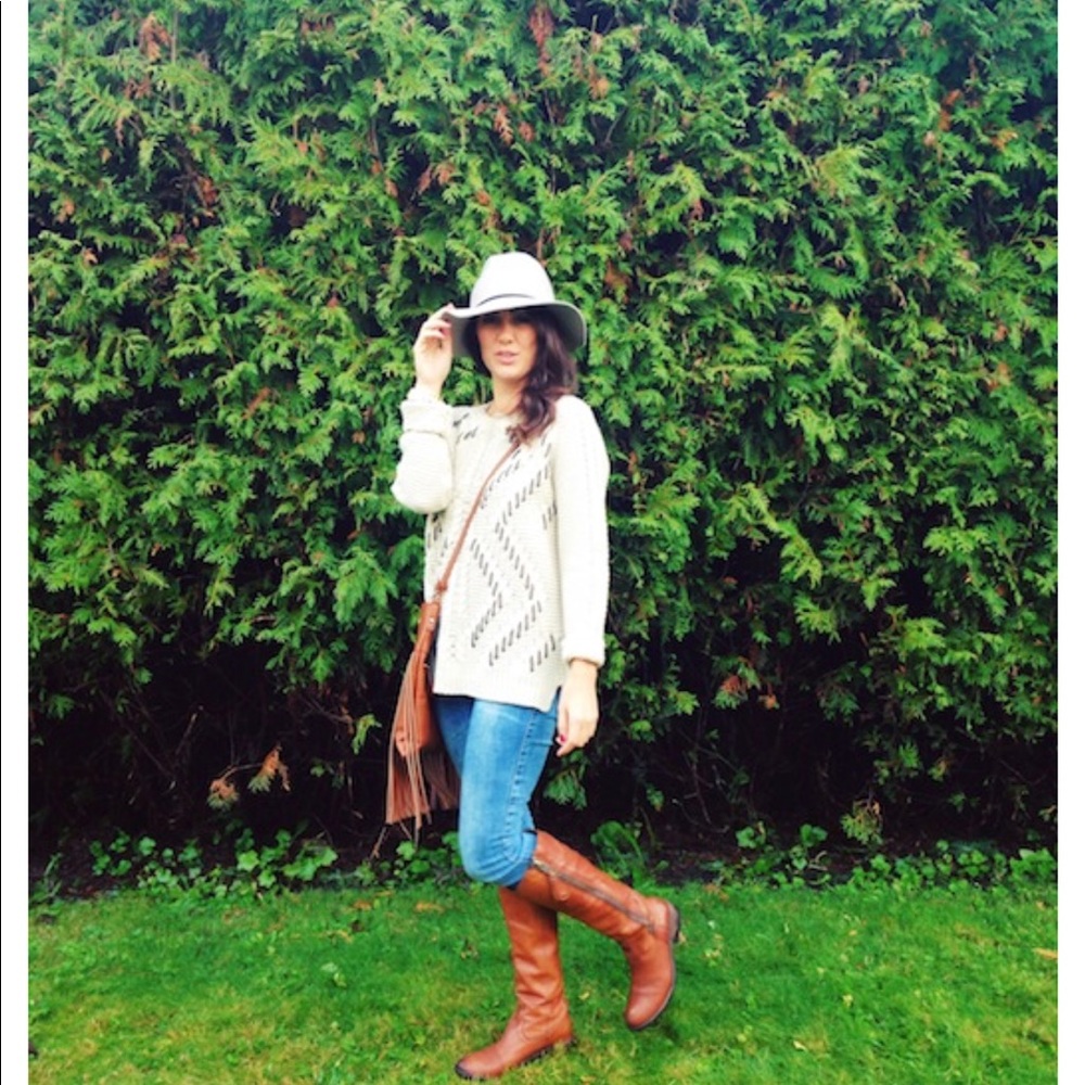Heartloom aztec sweater